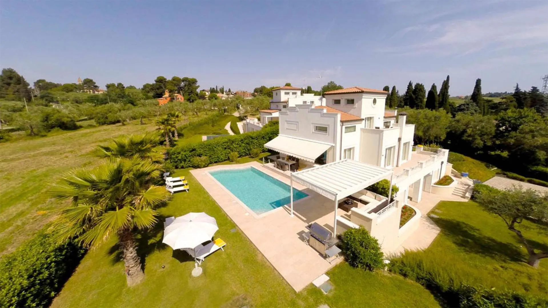 Villa Surya 8&2, Emma Villas Santa Maria di Scacciano