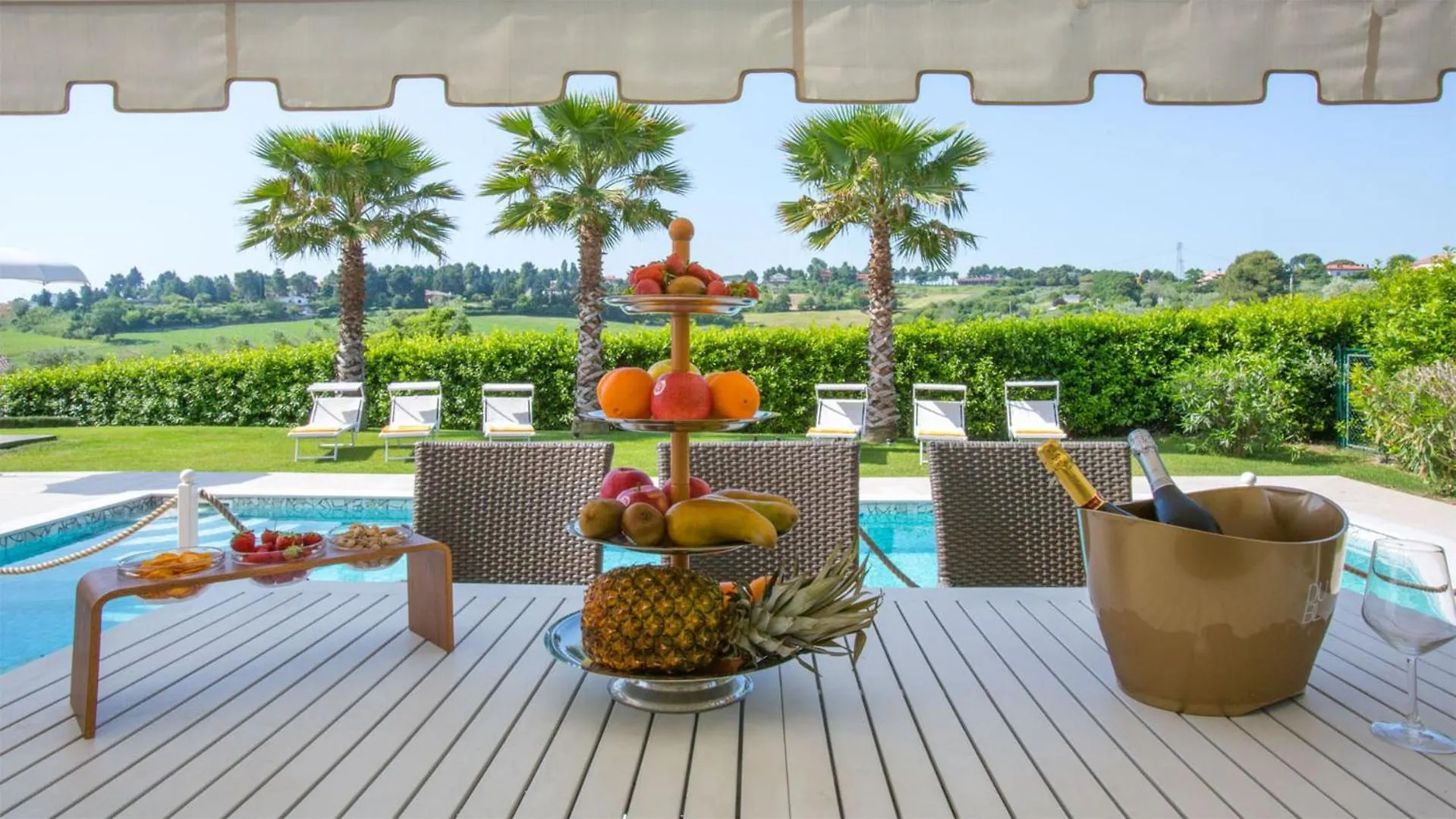 Villa Surya 8&2, Emma Villas Santa Maria di Scacciano