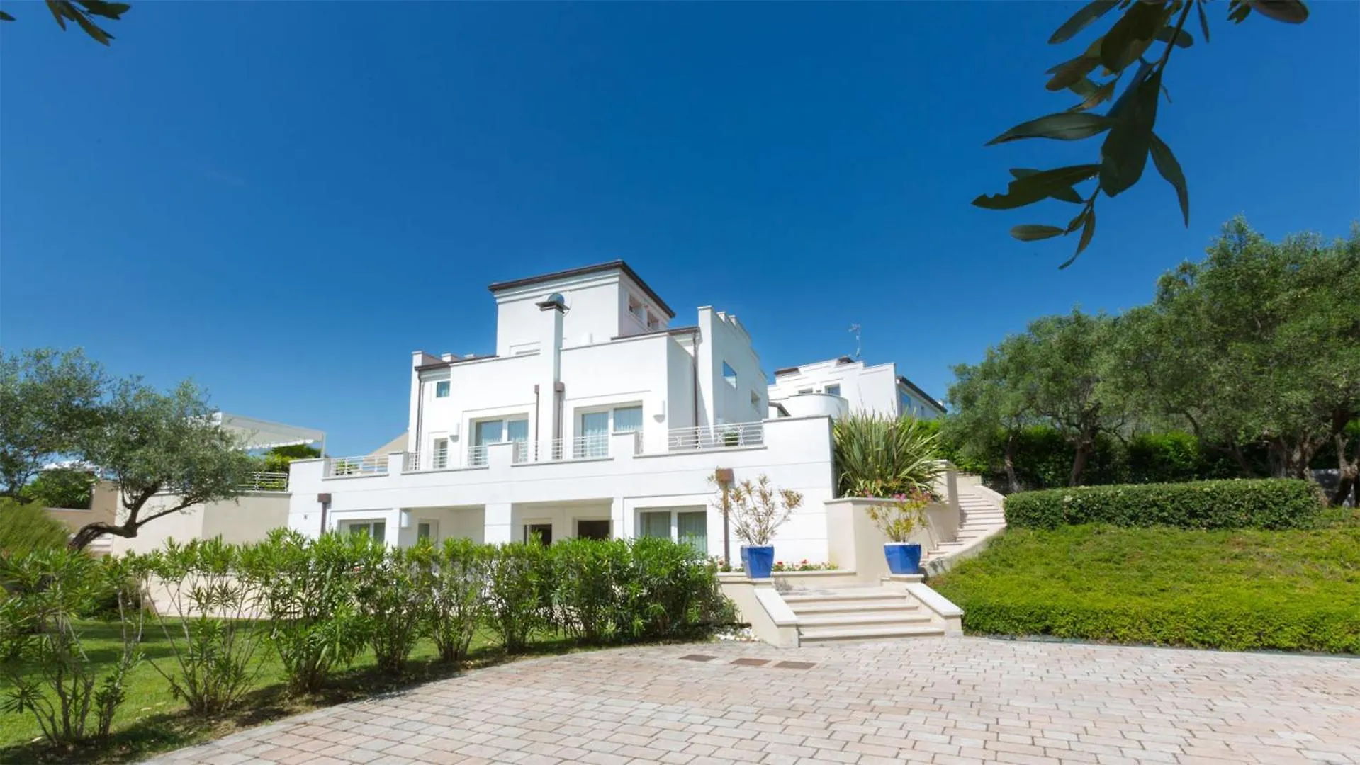 Villa Surya 8&2, Emma Villas Santa Maria di Scacciano